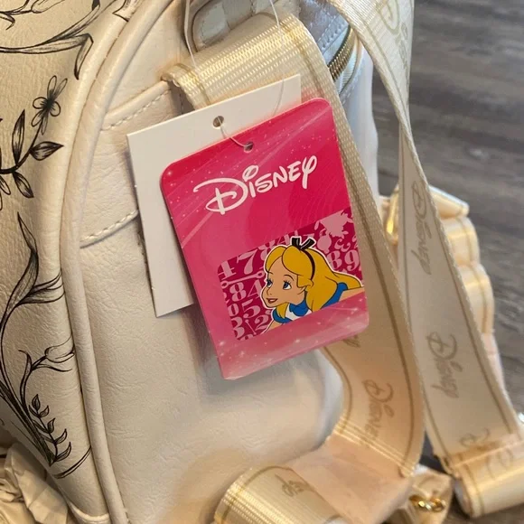 NWT DISNEY Alice In Wonderland Backpack Bag - Picture 4 of 8